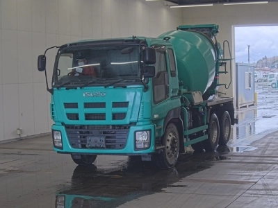 ISUZU GIGA