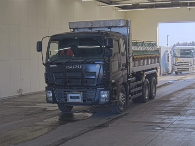 ISUZU GIGA