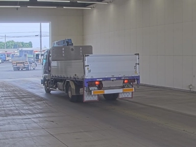 MITSUBISHI FUSO FIGHTER