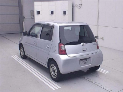 DAIHATSU ESSE