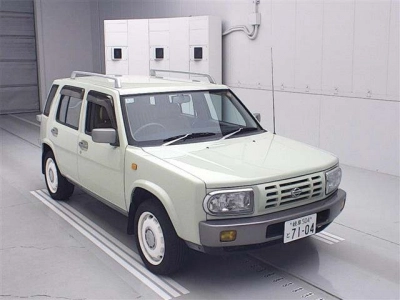 NISSAN RASHEEN