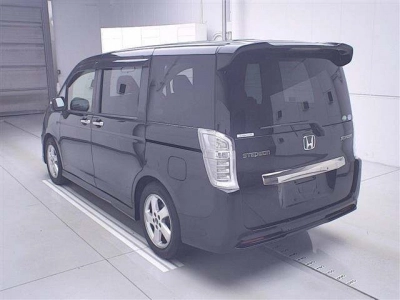 HONDA STEPWGN SPADA