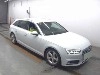 AUDI A4 AVANTE