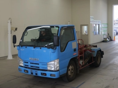 ISUZU ELF