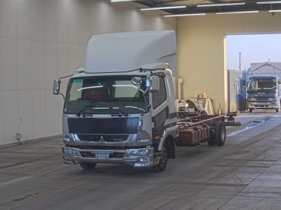 MITSUBISHI FUSO FIGHTER