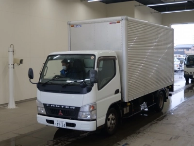 MITSUBISHI CANTER