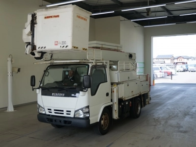 ISUZU ELF