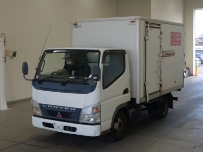 MITSUBISHI FUSO CANTER GUTS