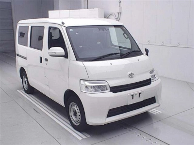 TOYOTA TOWN ACE