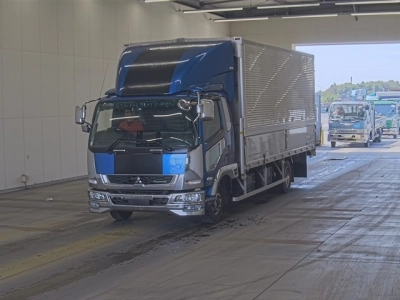 MITSUBISHI FUSO FIGHTER