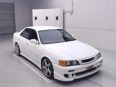 TOYOTA CHASER