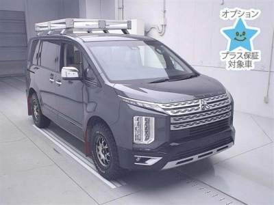 MITSUBISHI DELICA D:5