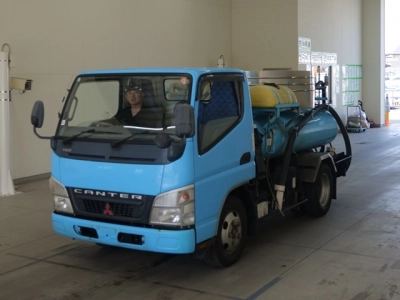 MITSUBISHI CANTER