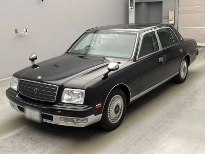TOYOTA CENTURY