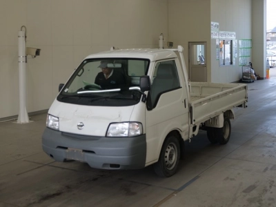 NISSAN VANETTE TRUCK