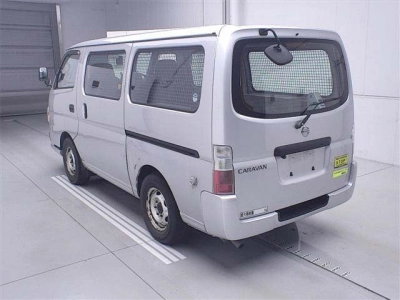 NISSAN CARAVAN