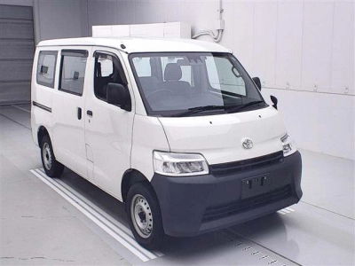 TOYOTA TOWN ACE