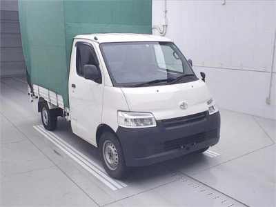 TOYOTA TOWN ACE