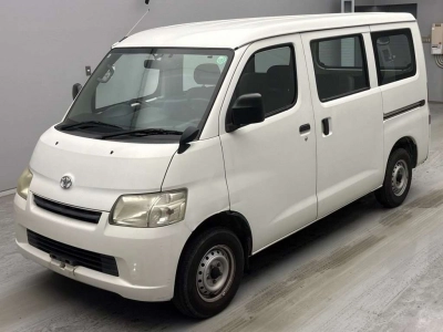 TOYOTA TOWN ACE VAN