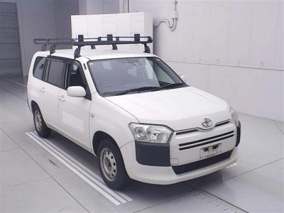 TOYOTA SUCCEED WAGON