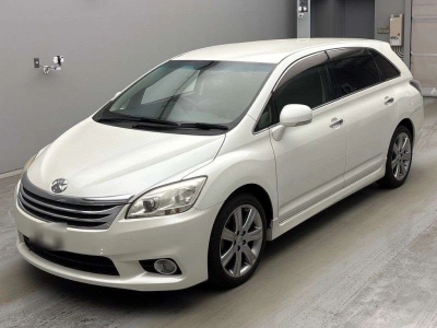 TOYOTA MARK X ZIO
