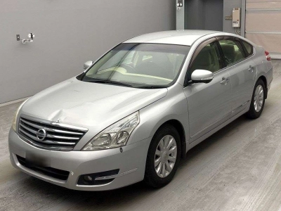 NISSAN TEANA