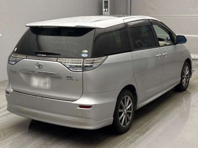 TOYOTA ESTIMA HYBRID