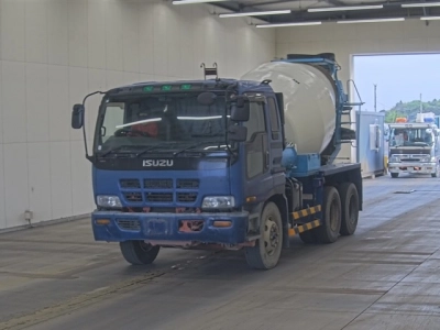 ISUZU GIGA