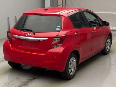 TOYOTA VITZ