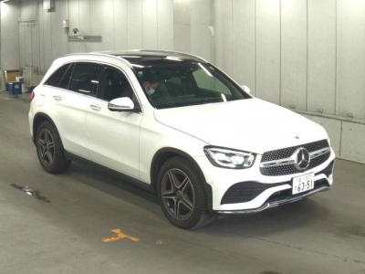 MERCEDES BENZ AMG GLC