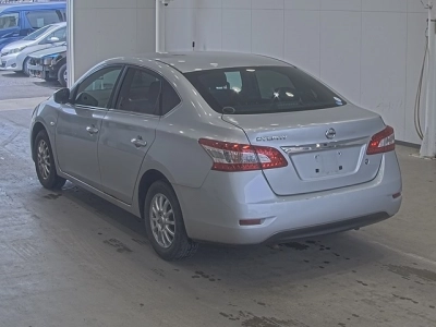NISSAN BLUEBIRD SYLPHY