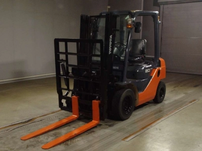 TOYOTA  FORKLIFT 