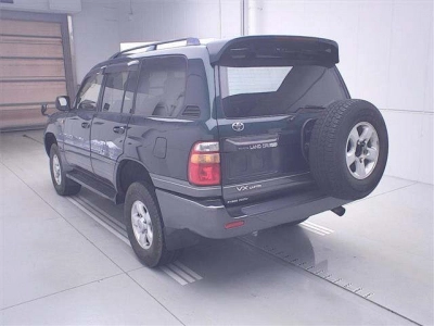 TOYOTA LAND CRUISER 100