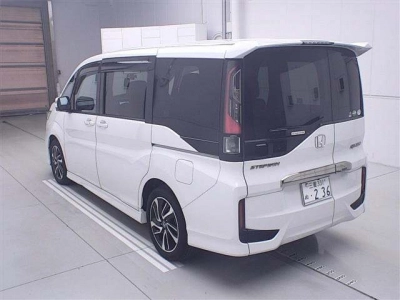 HONDA STEPWGN SPADA