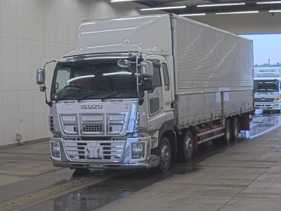 ISUZU GIGA