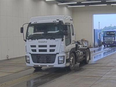 ISUZU GIGA