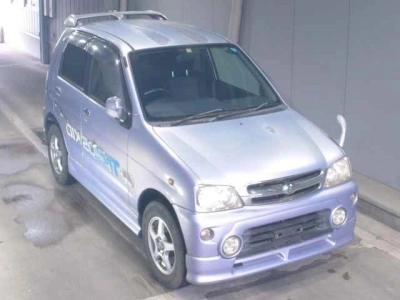 DAIHATSU TERIOS KID