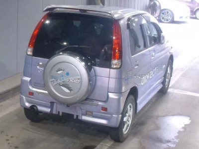 DAIHATSU TERIOS KID