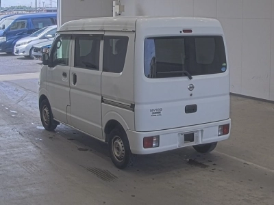 NISSAN CLIPPER