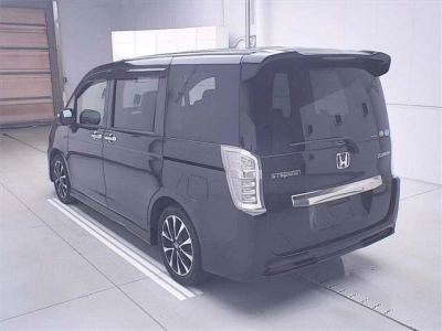 HONDA STEPWGN SPADA