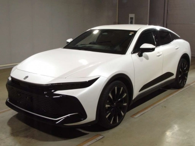 TOYOTA CROWN CROSSOVER