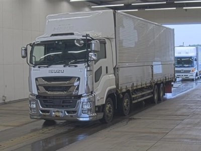 ISUZU GIGA