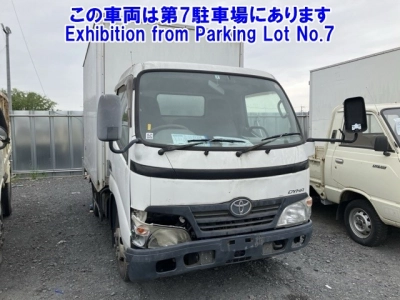 TOYOTA DYNA