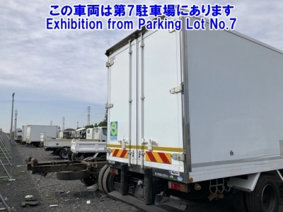 MITSUBISHI CANTER