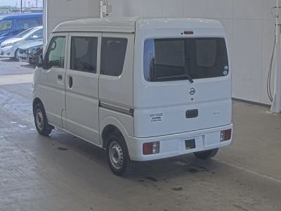 NISSAN NV100 CLIPPER
