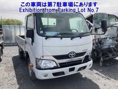 TOYOTA DYNA