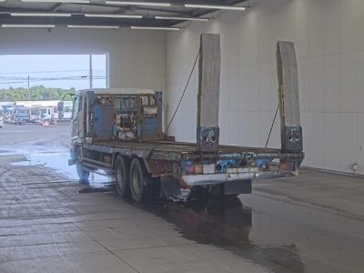 MITSUBISHI FUSO SUPER GREAT