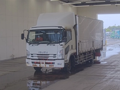 ISUZU FORWARD