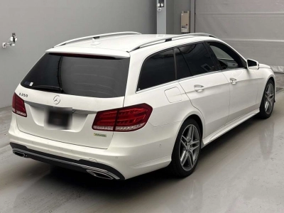 MERCEDES BENZ E CLASS STATION WAGON