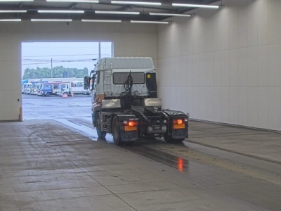 MITSUBISHI FUSO SUPER GREAT